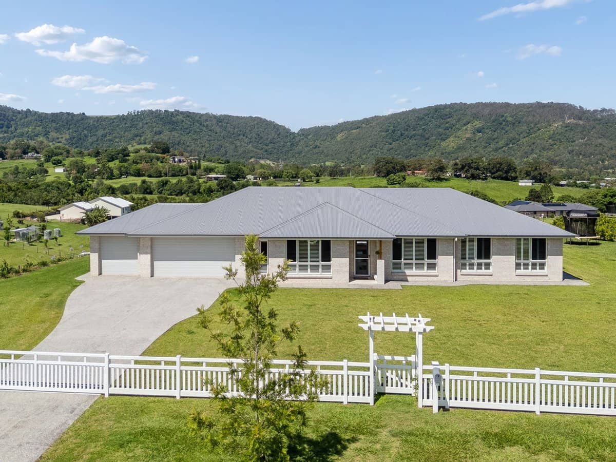 104 Diane Drive, Dayboro - Thumbnail 1