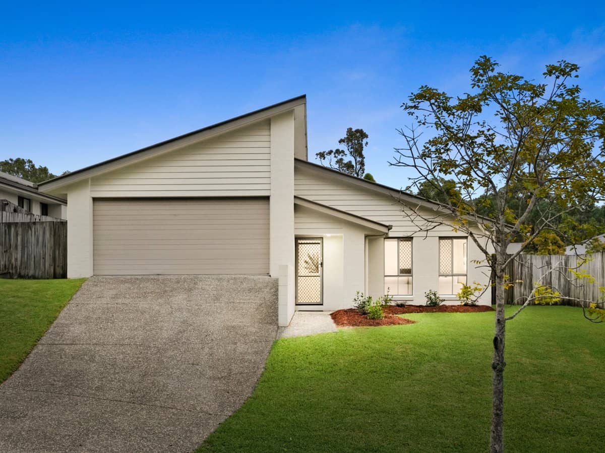 10 Murphys Lane, OXENFORD - Thumbnail 1