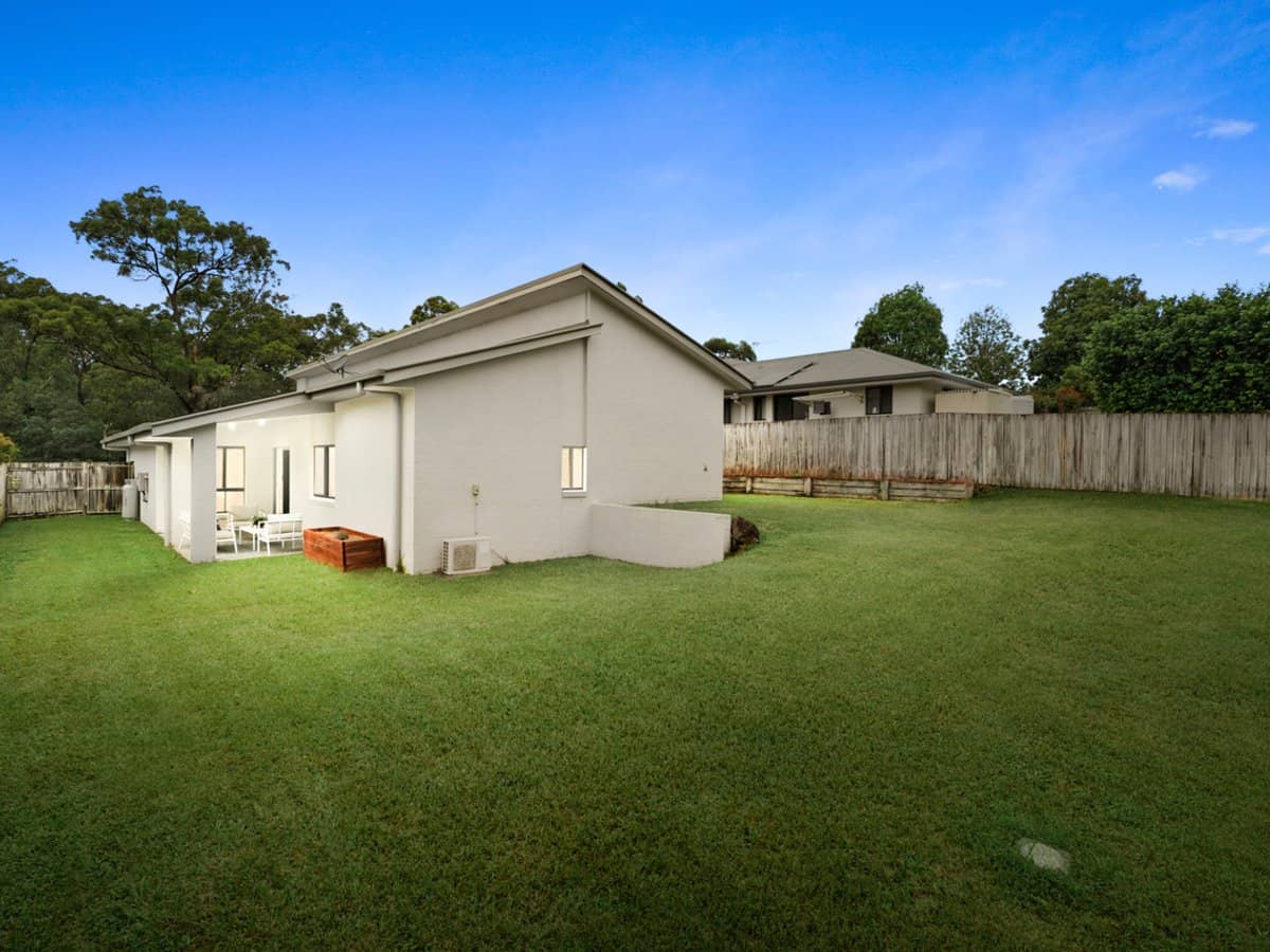 10 Murphys Lane, OXENFORD - Thumbnail 4