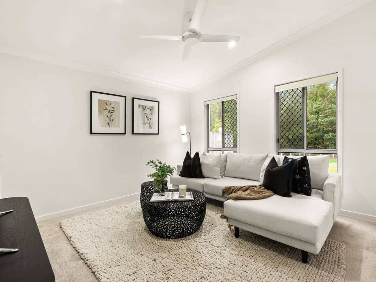 10 Murphys Lane, OXENFORD - Thumbnail 6