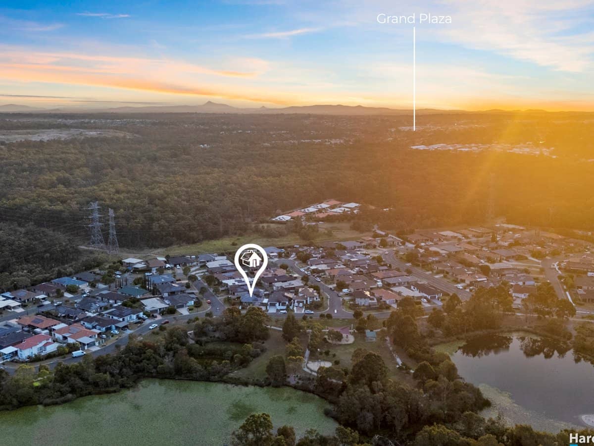 13 Aquatic Street, BERRINBA - Thumbnail 25