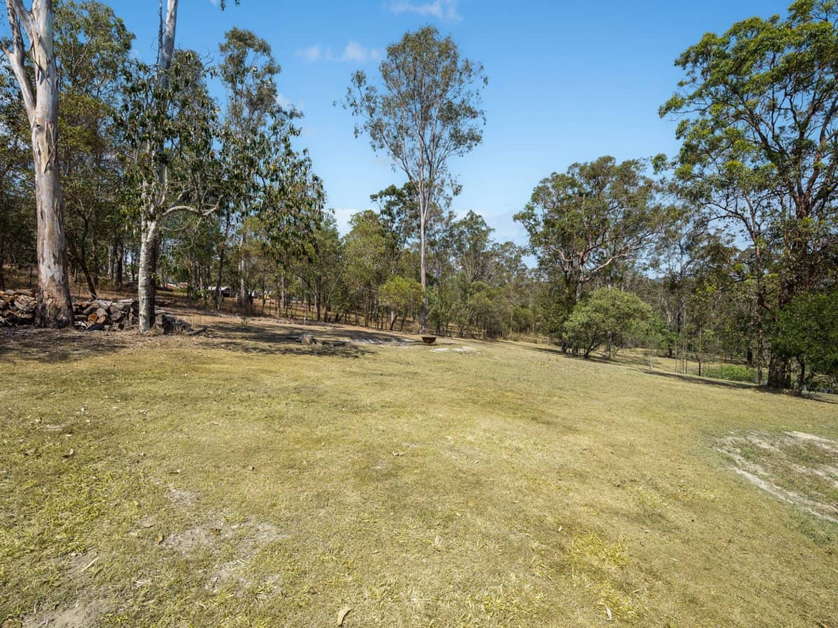 15 Westbourne Drive, Wights Mountain - Thumbnail 21