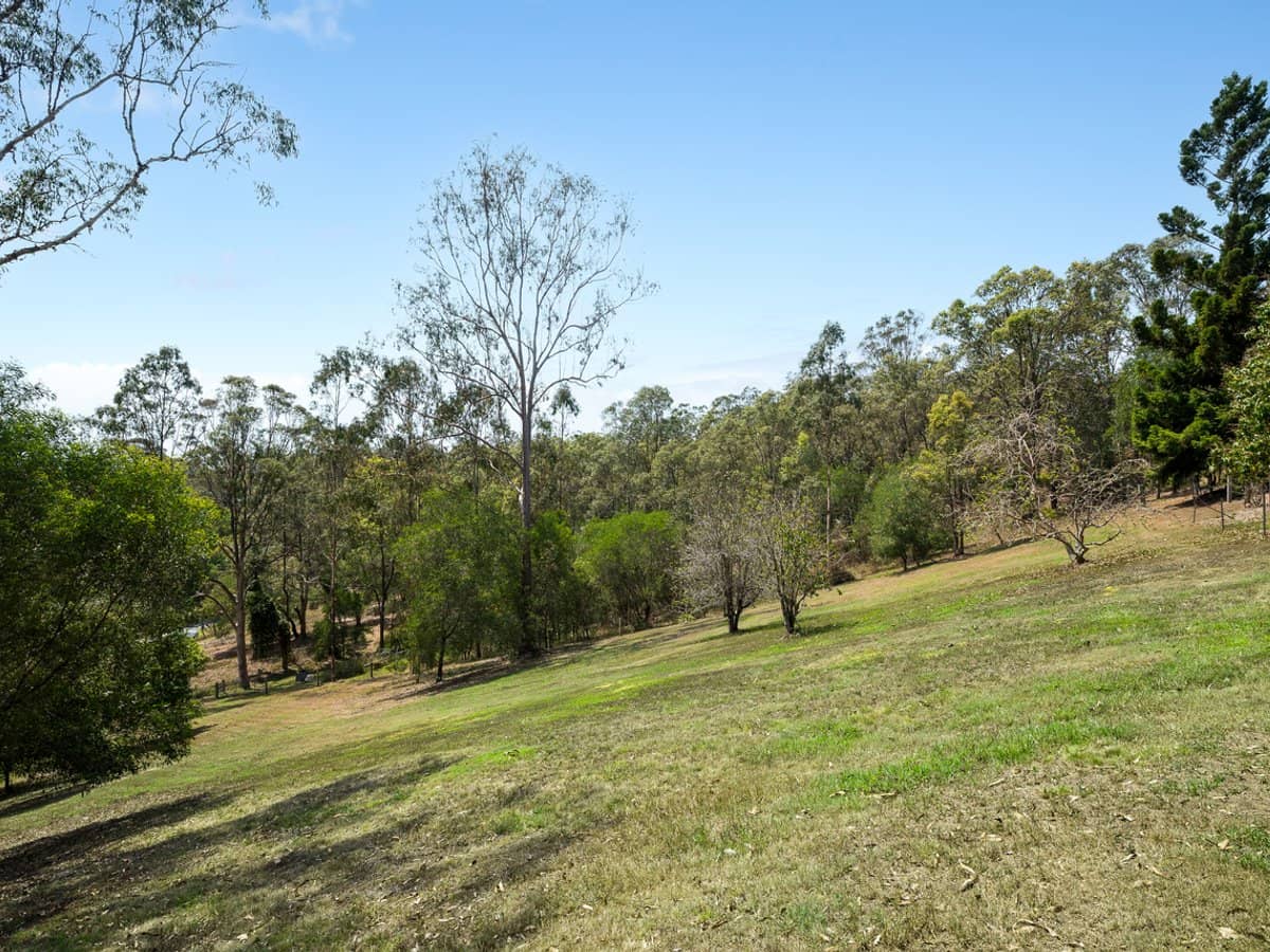 57 Burton Lane, Samford Valley - Thumbnail 15