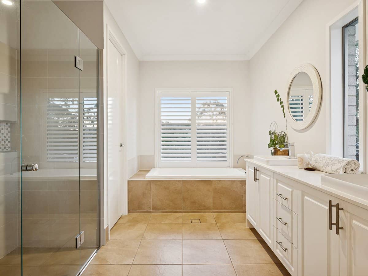 28-32 McCausland Court, Clear Mountain - Thumbnail 7