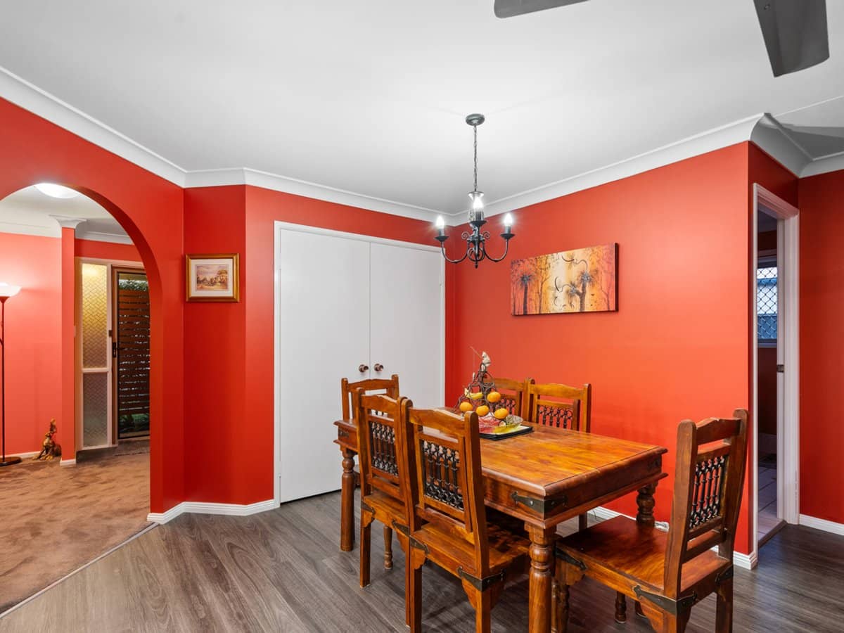 24 Forgan Smith Street, COLLINGWOOD PARK - Thumbnail 7