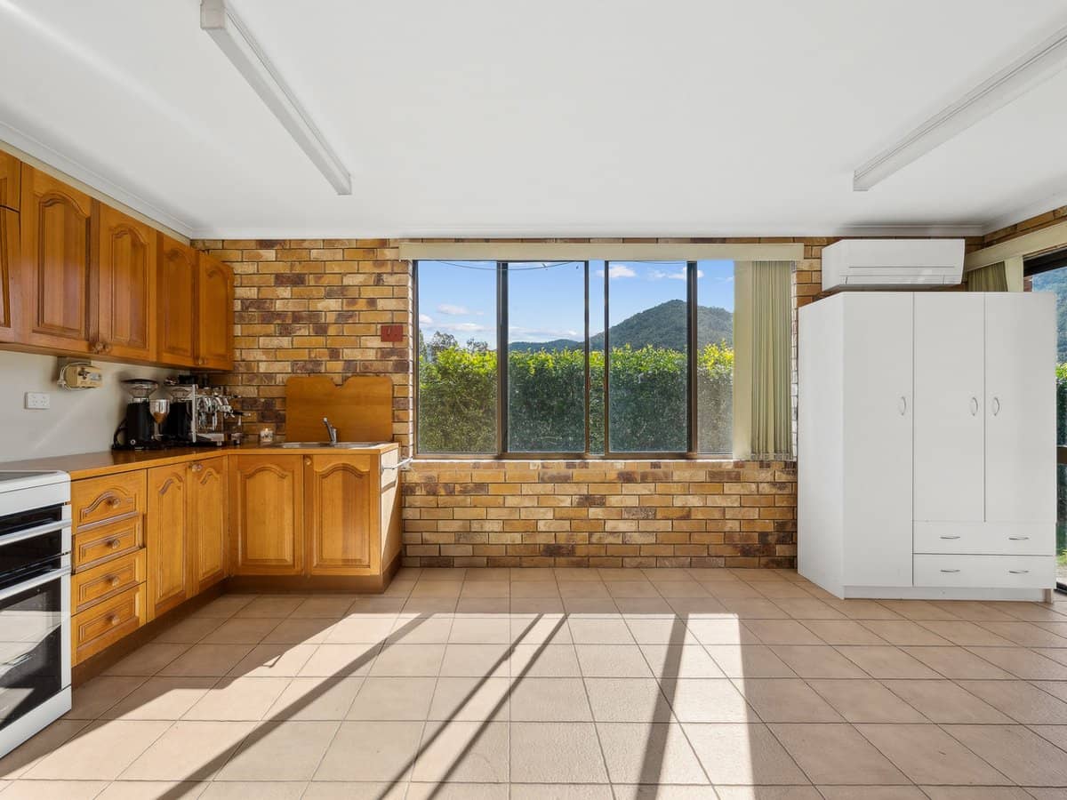 66 Morrison Road, Cedar Creek - Thumbnail 26