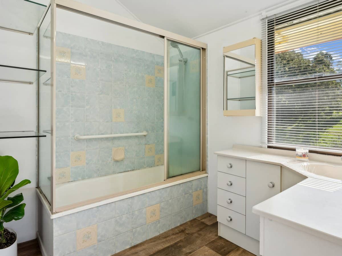 66 Morrison Road, Cedar Creek - Thumbnail 30