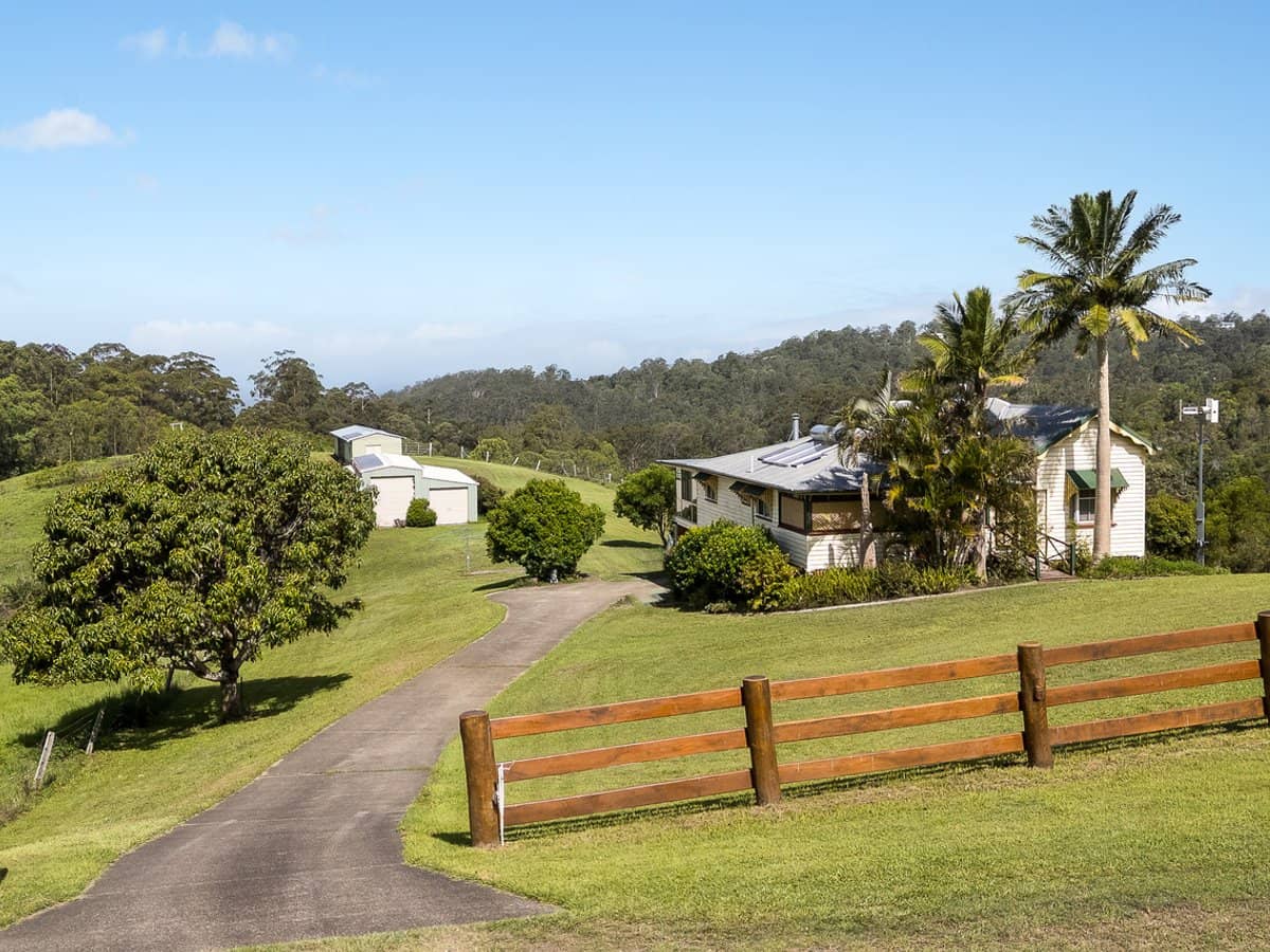 228 Robinson Road South, Ocean View - Thumbnail 12