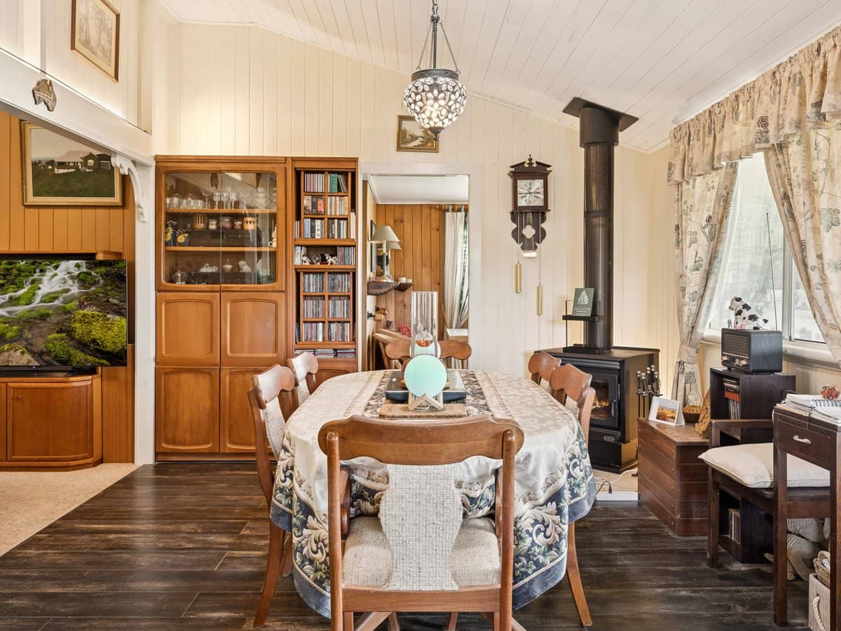 228 Robinson Road South, Ocean View - Thumbnail 14