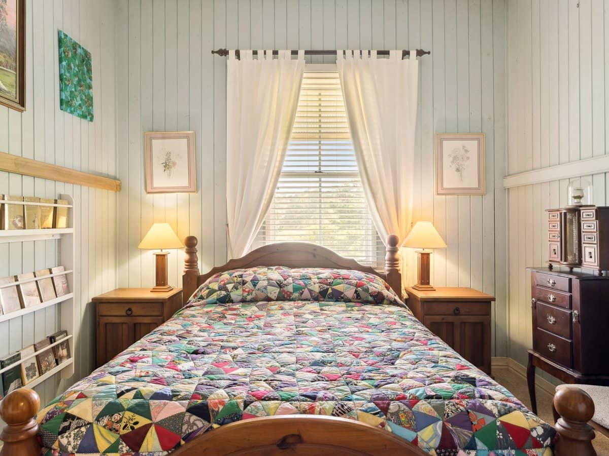 228 Robinson Road South, Ocean View - Thumbnail 19