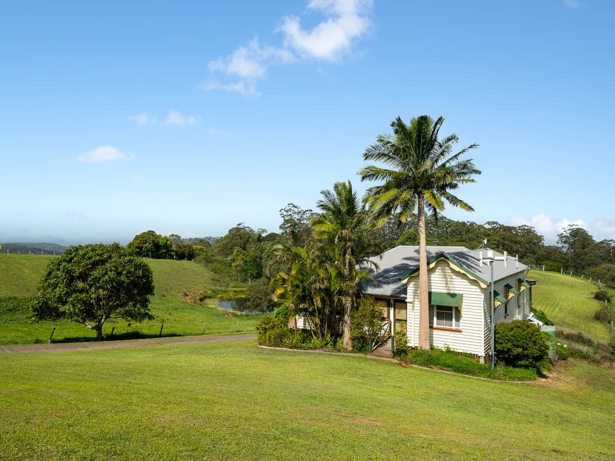 228 Robinson Road South, Ocean View - Thumbnail 20