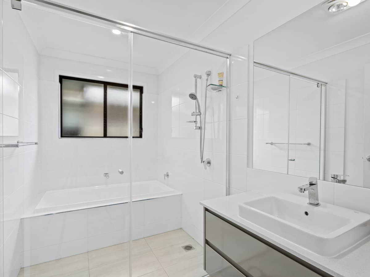 14 Almandin Street, LOGAN RESERVE - Thumbnail 6