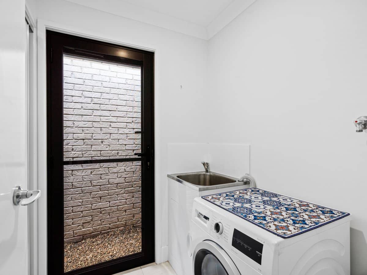 14 Almandin Street, LOGAN RESERVE - Thumbnail 12