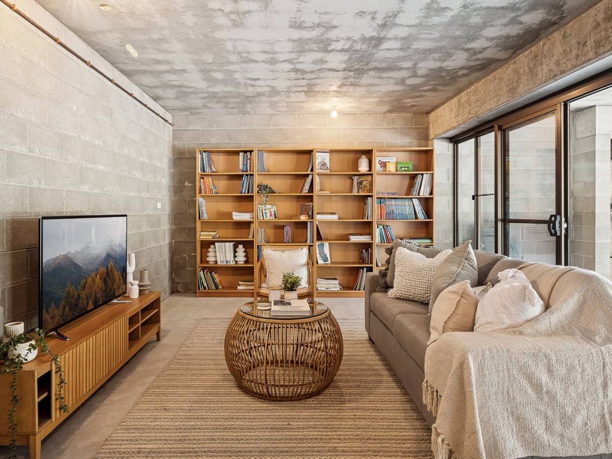 19 Seraya Court, Closeburn - Thumbnail 8