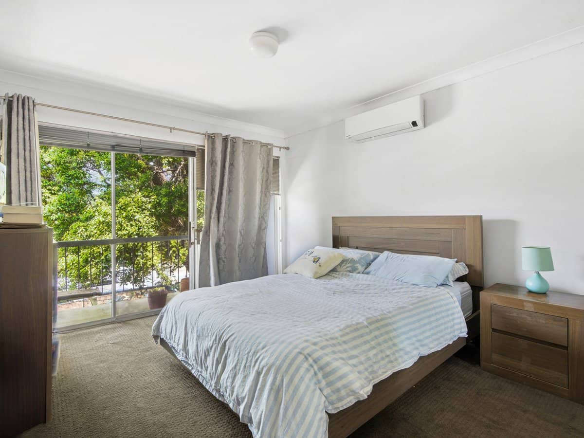 46 Wagner Road, CLAYFIELD - Thumbnail 5