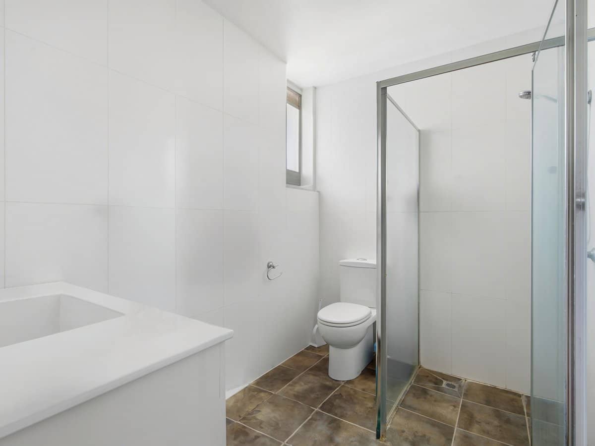 46 Wagner Road, CLAYFIELD - Thumbnail 7