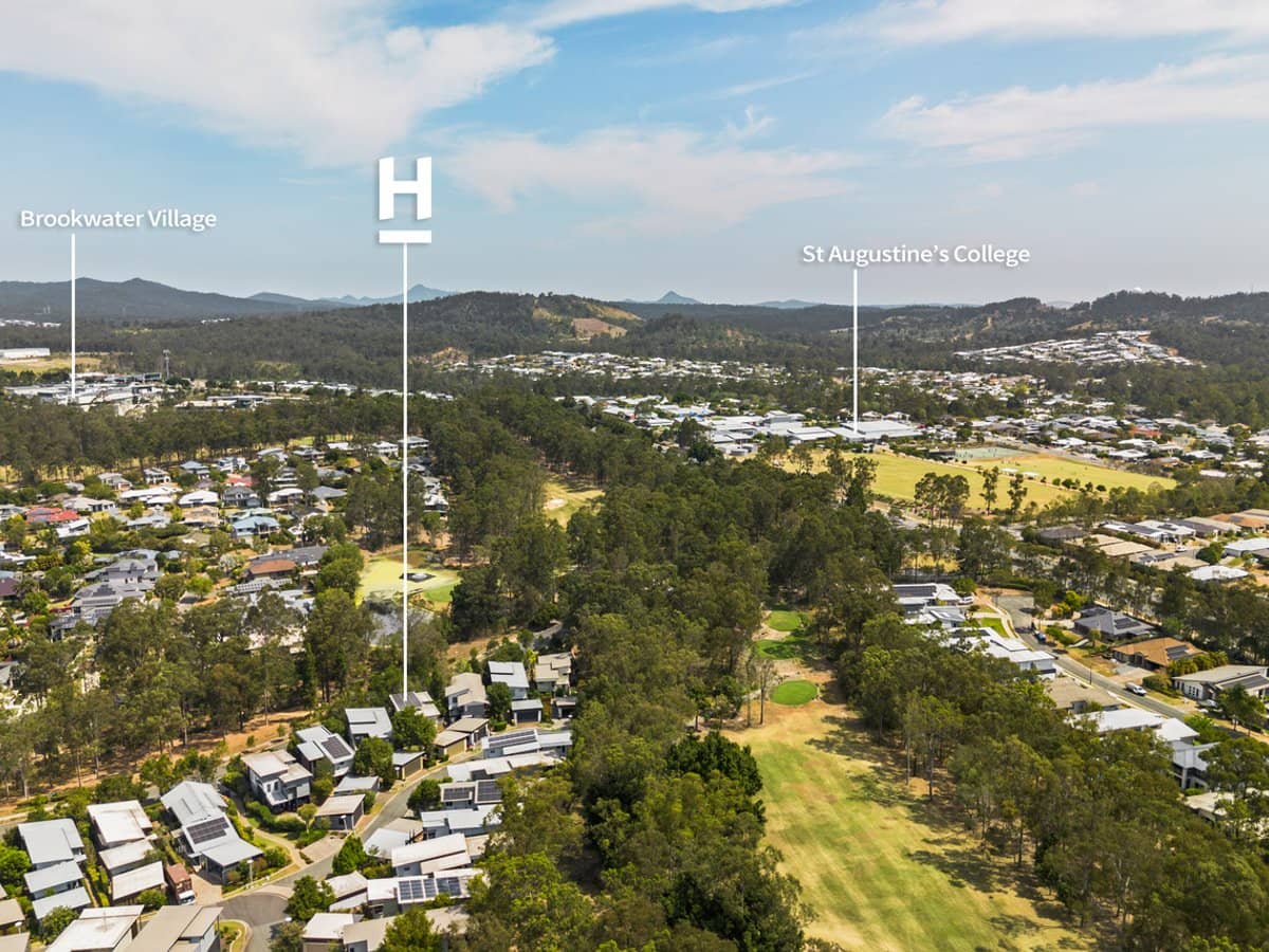 99 Brookwater Drive, BROOKWATER - Thumbnail 2