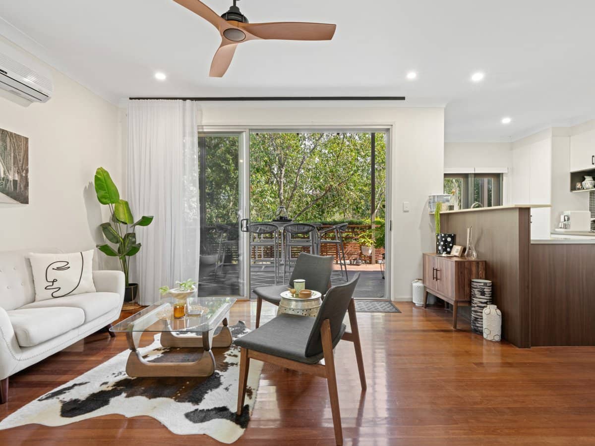 99 Brookwater Drive, BROOKWATER - Thumbnail 5