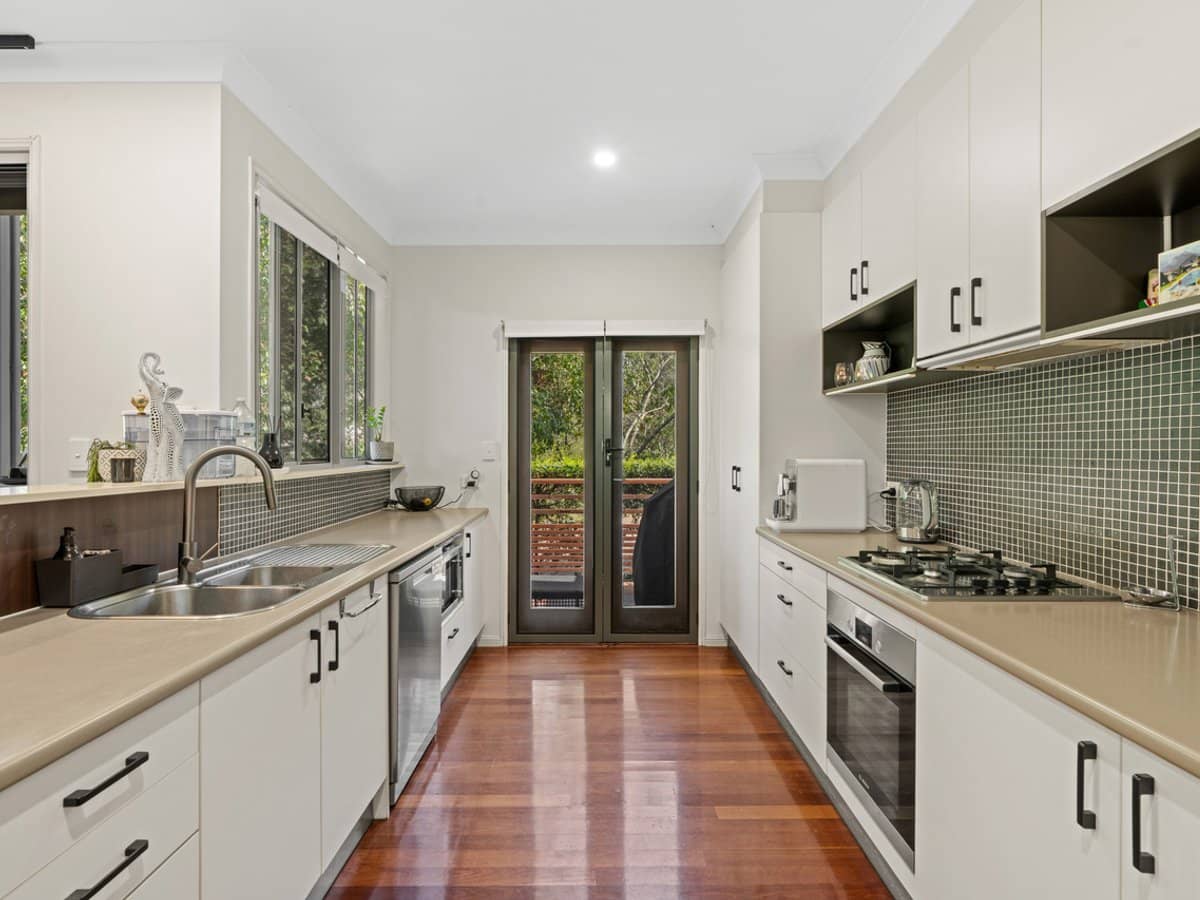 99 Brookwater Drive, BROOKWATER - Thumbnail 6