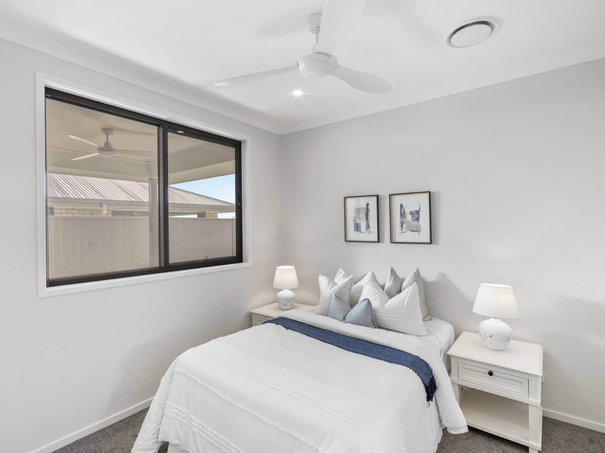 18 Vaulter Crescent, SOUTH RIPLEY - Thumbnail 11