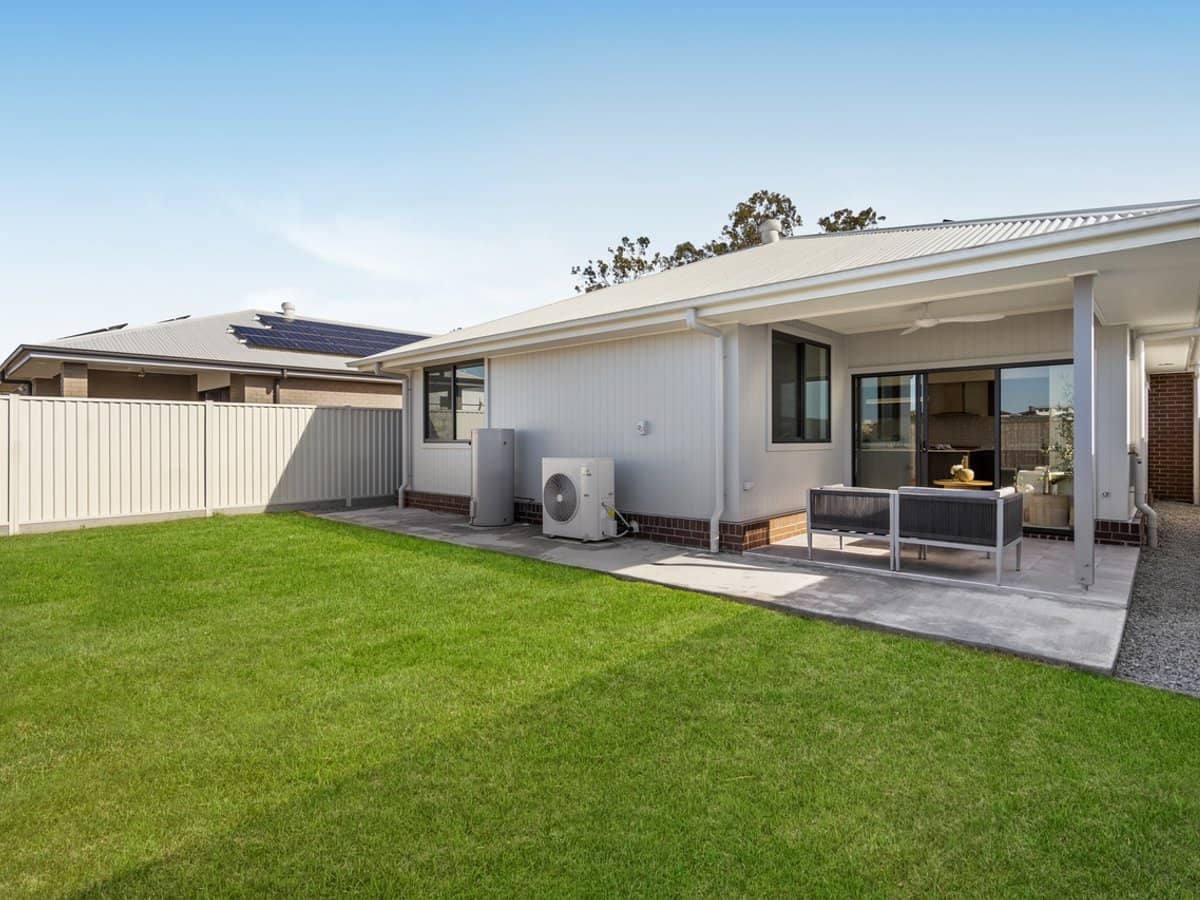 18 Vaulter Crescent, SOUTH RIPLEY - Thumbnail 16