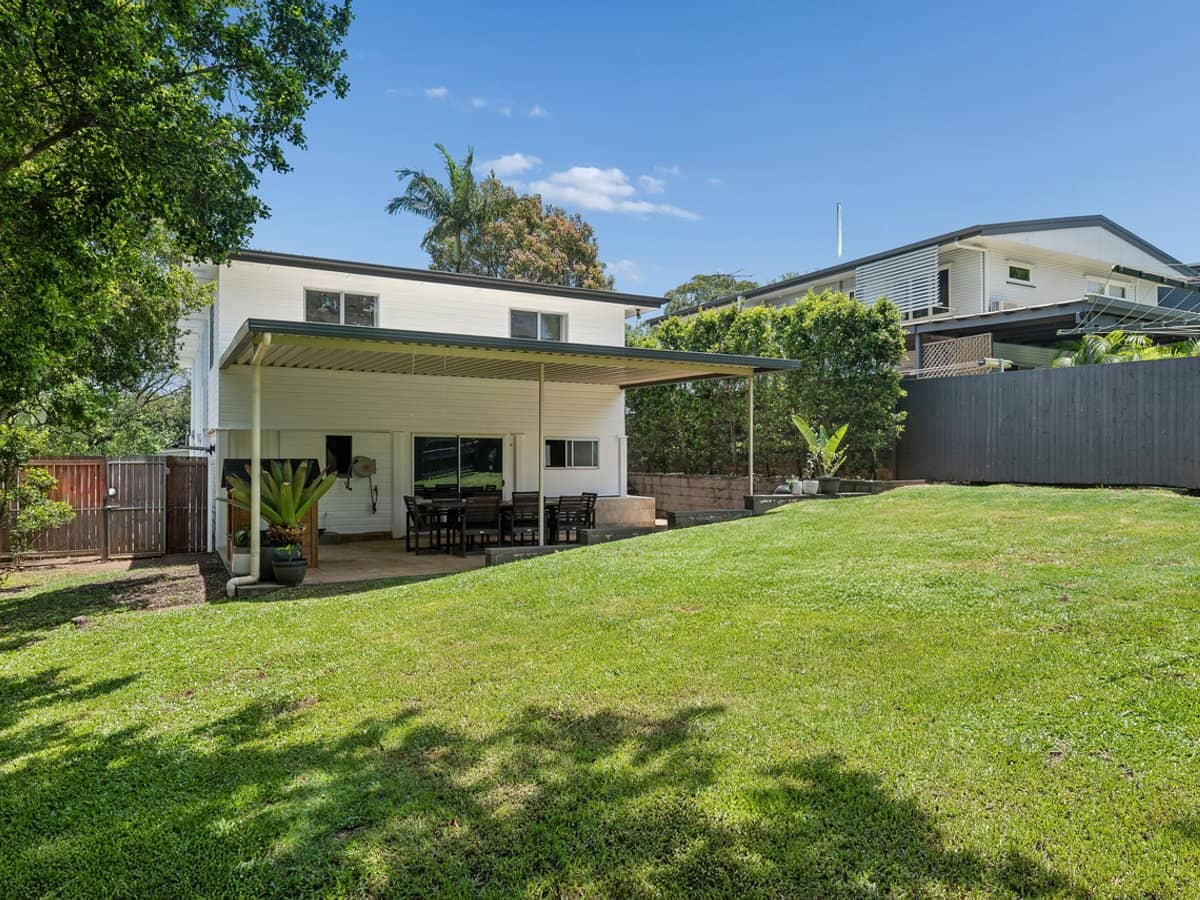 14 Casula Street, Arana Hills - Thumbnail 5