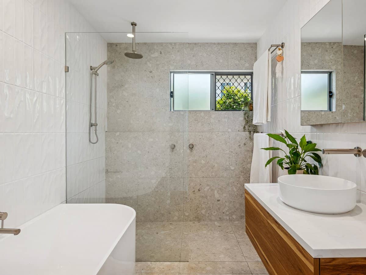 14 Casula Street, Arana Hills - Thumbnail 9