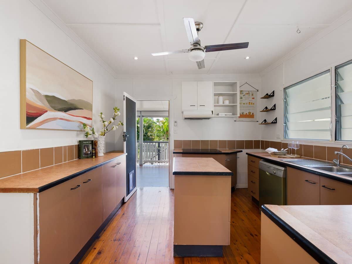 23 Ryder Street, WYNNUM - Thumbnail 6