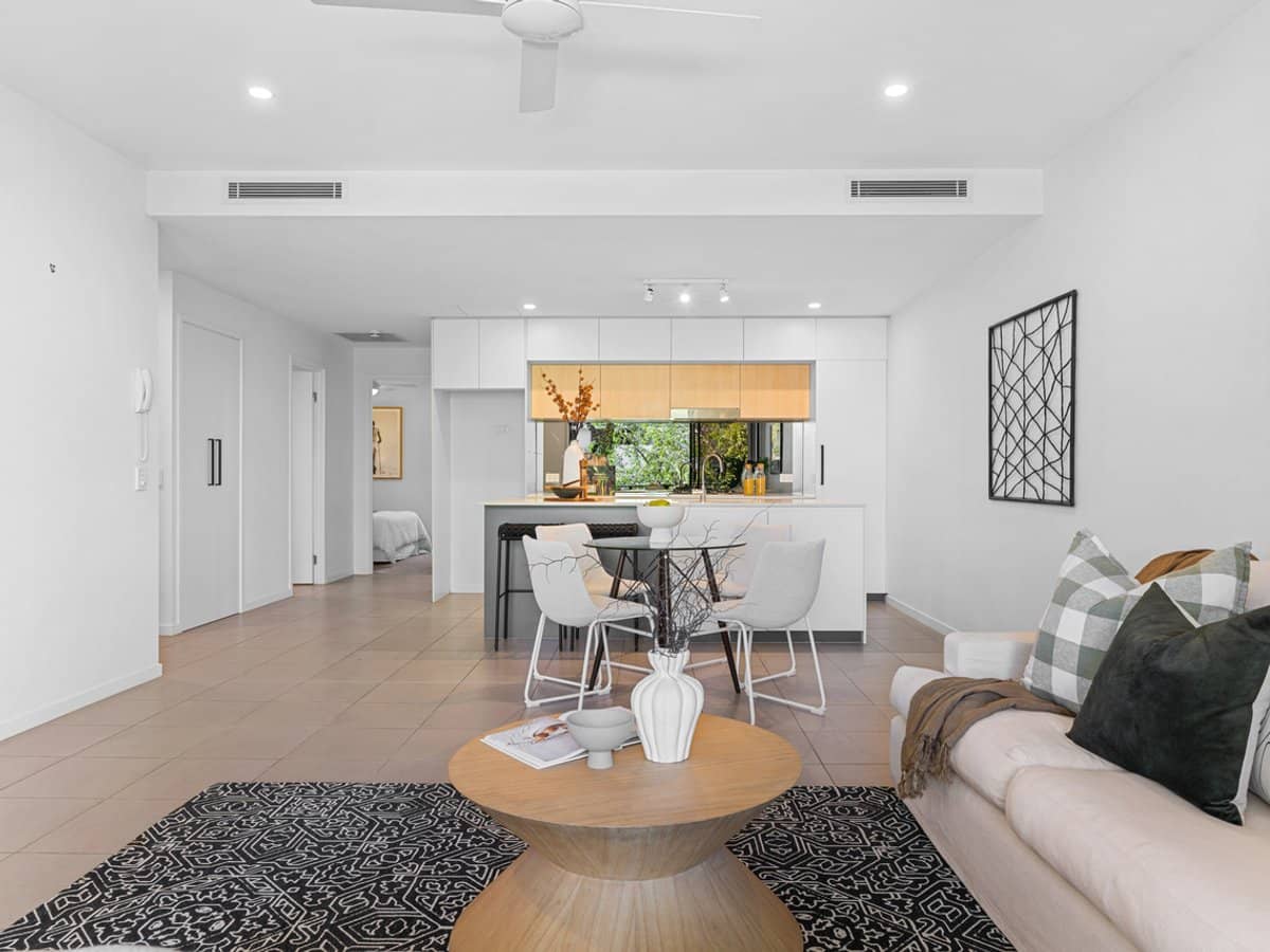 44-52 Grantson Street, WINDSOR - Thumbnail 1