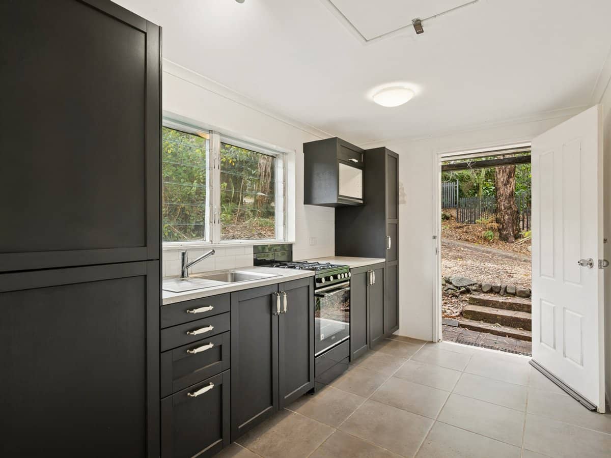 12 Benson Road, Mount Nebo - Thumbnail 12