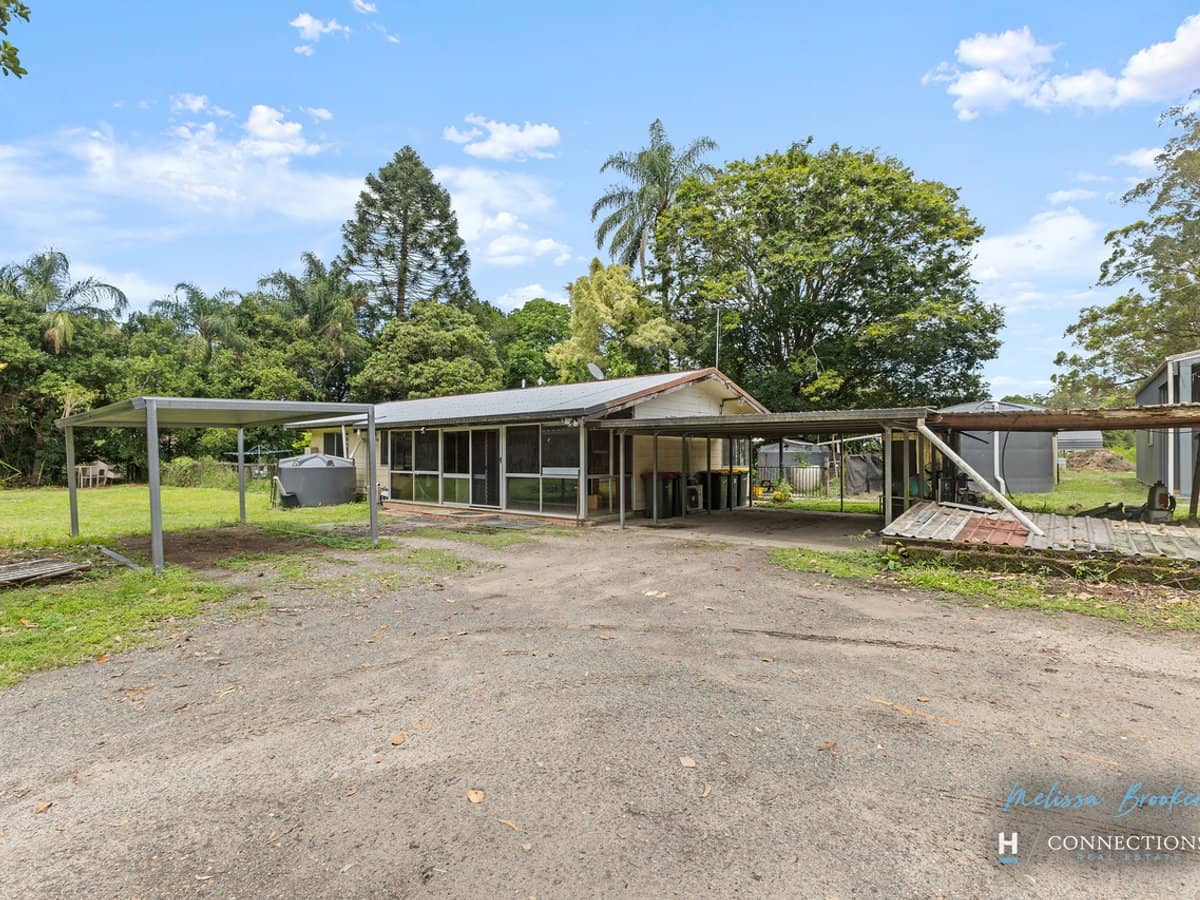 1028 Beerburrum Road, ELIMBAH - Thumbnail 3