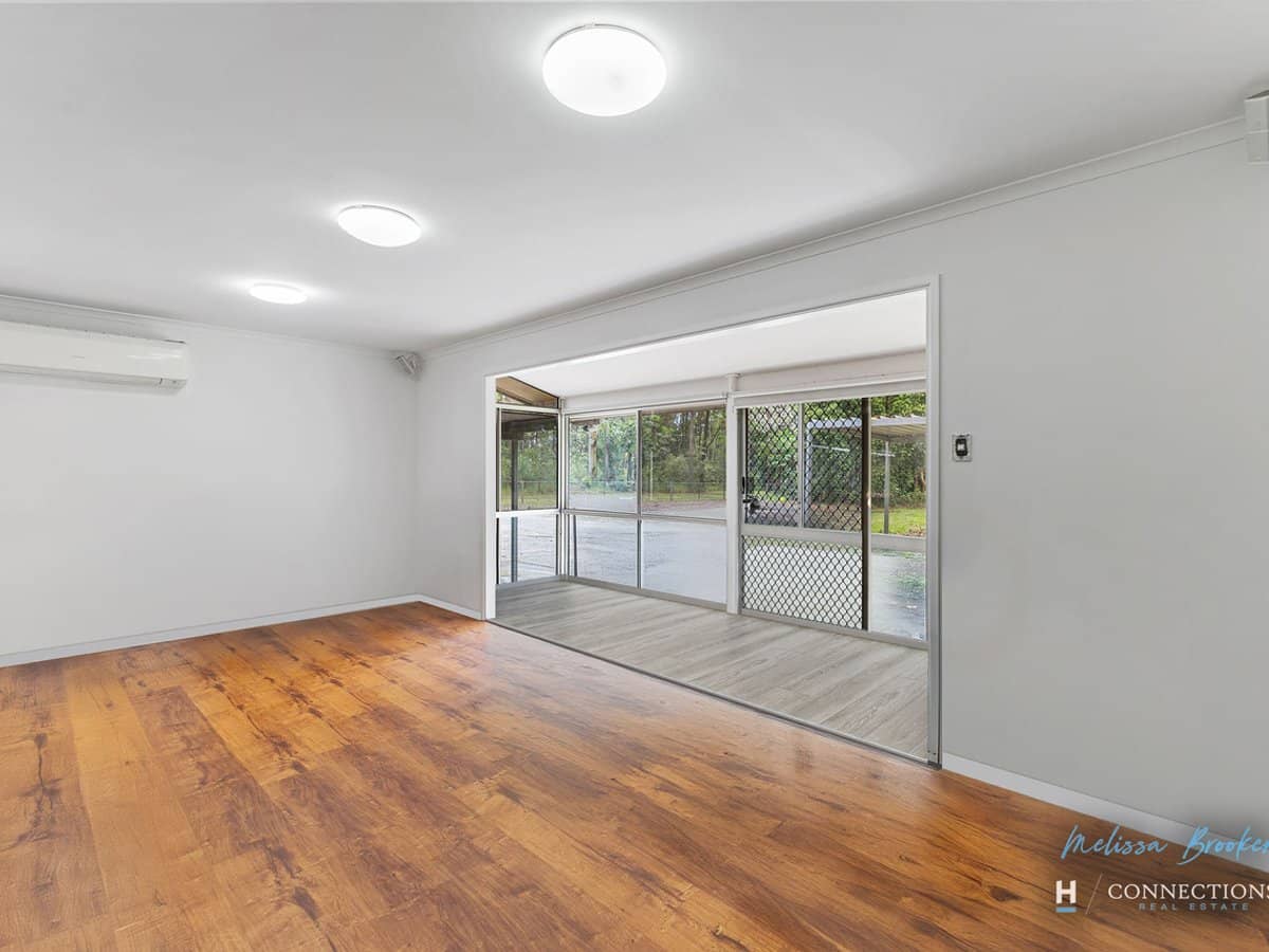 1028 Beerburrum Road, ELIMBAH - Thumbnail 16