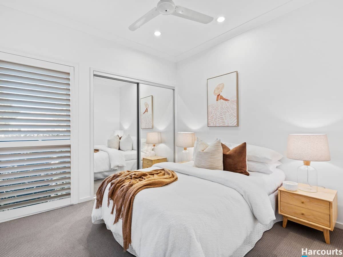 16 Watervale Parade, WAKERLEY - Thumbnail 12