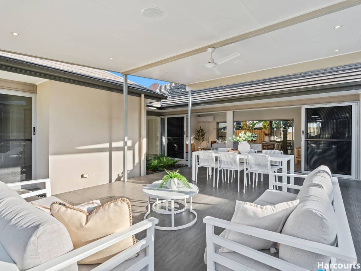 16 Watervale Parade, WAKERLEY - Thumbnail 18