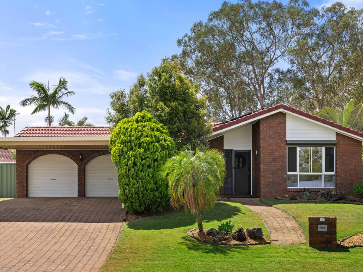 50 Laurel Oak Drive, ALGESTER - Thumbnail 2