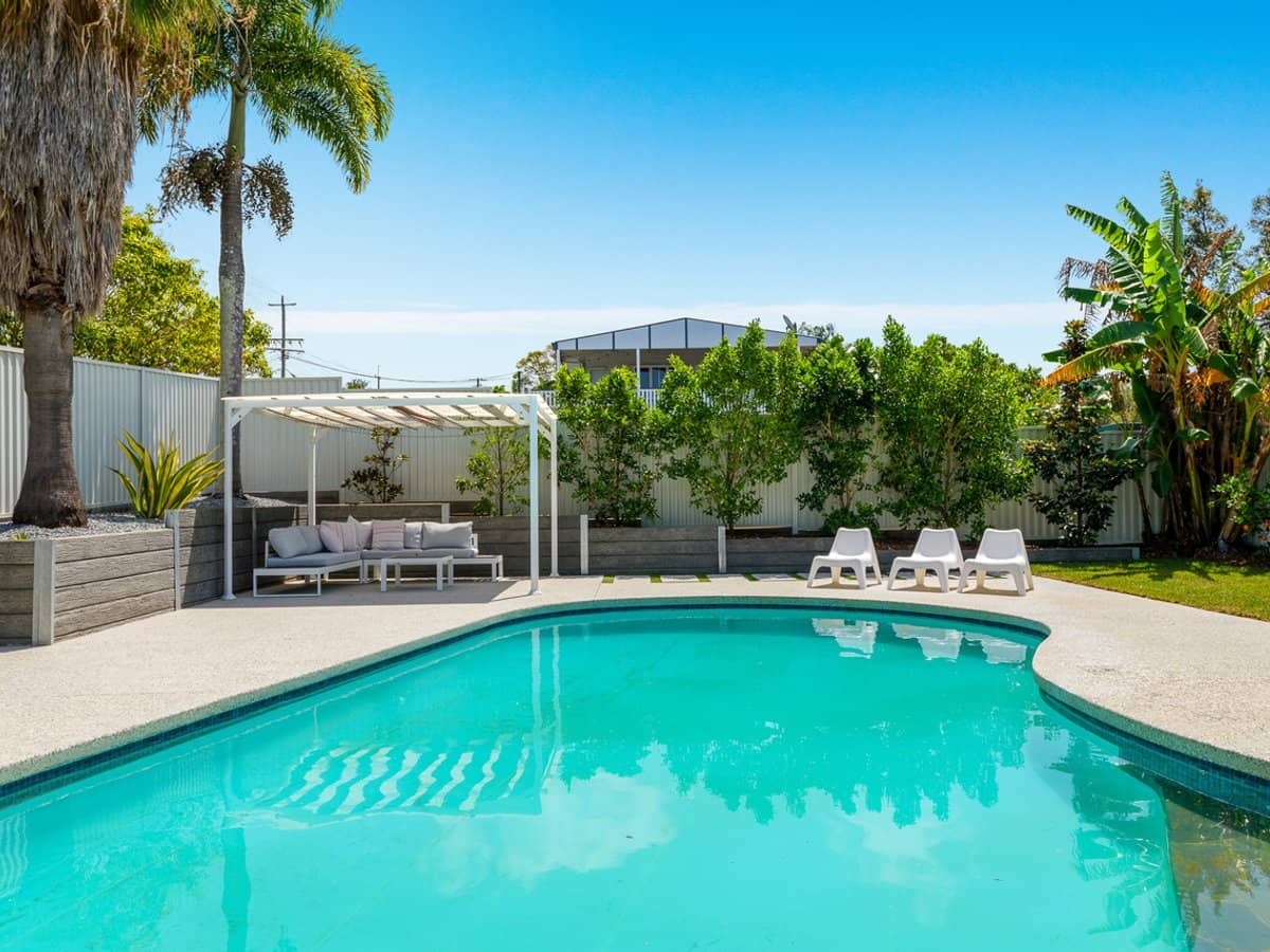 16 Annette Street, TINGALPA - Thumbnail 1