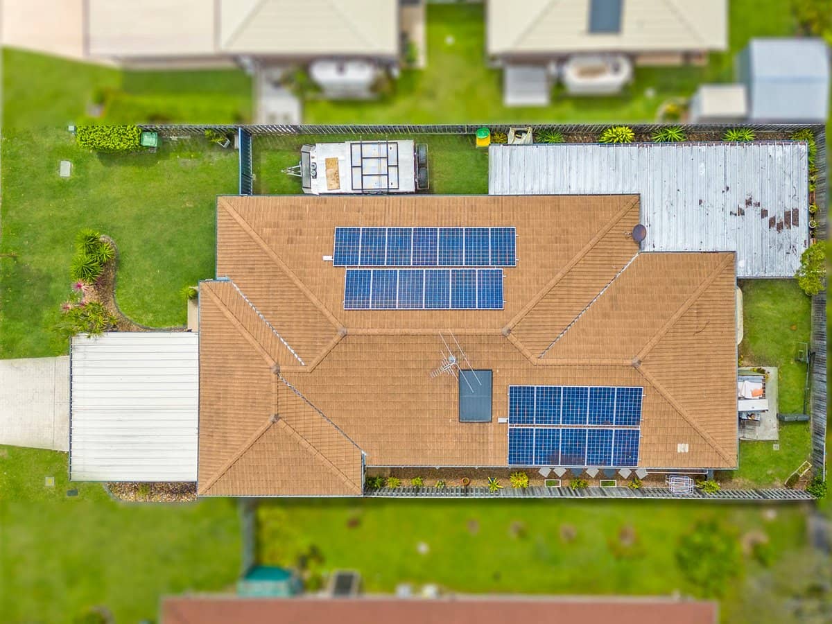 27 Weir Close, BERRINBA - Thumbnail 21