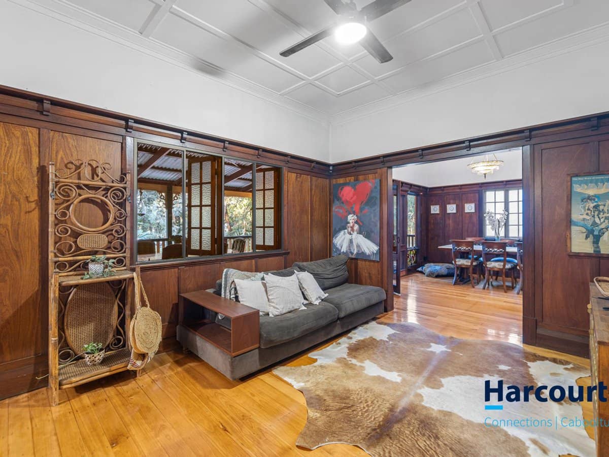 399 Pumicestone Road, CABOOLTURE - Thumbnail 3