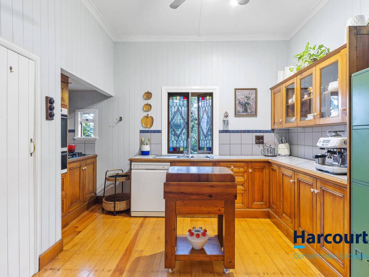 399 Pumicestone Road, CABOOLTURE - Thumbnail 9