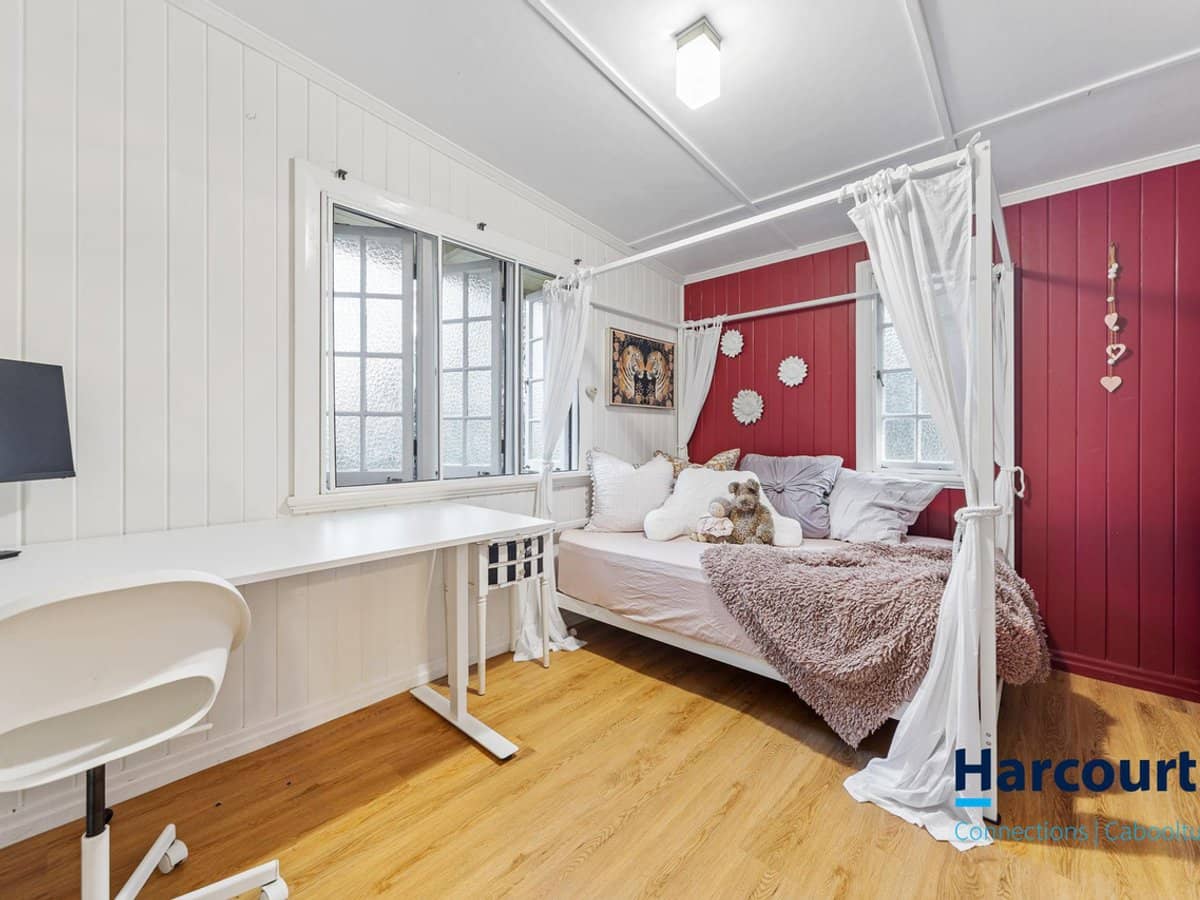 399 Pumicestone Road, CABOOLTURE - Thumbnail 17