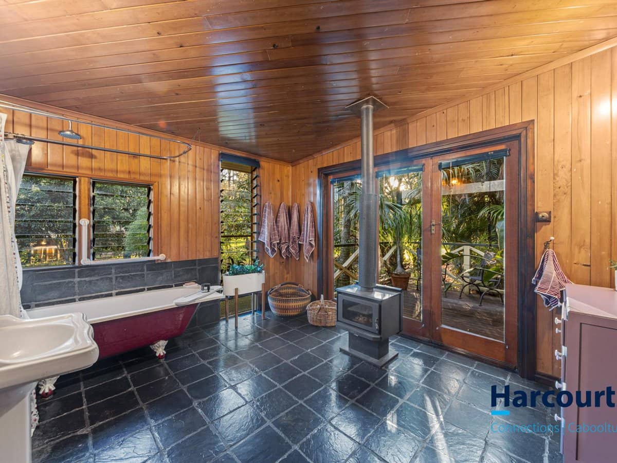 399 Pumicestone Road, CABOOLTURE - Thumbnail 19