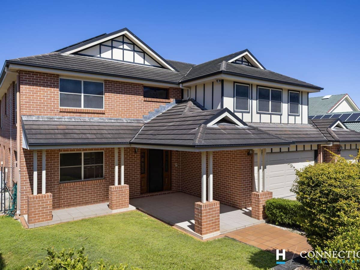 4 Portland Street, MURRUMBA DOWNS - Thumbnail 1