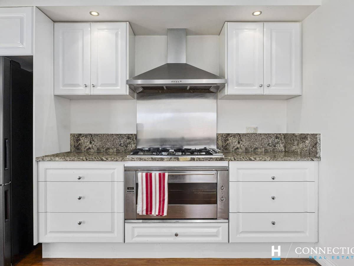 4 Portland Street, MURRUMBA DOWNS - Thumbnail 8