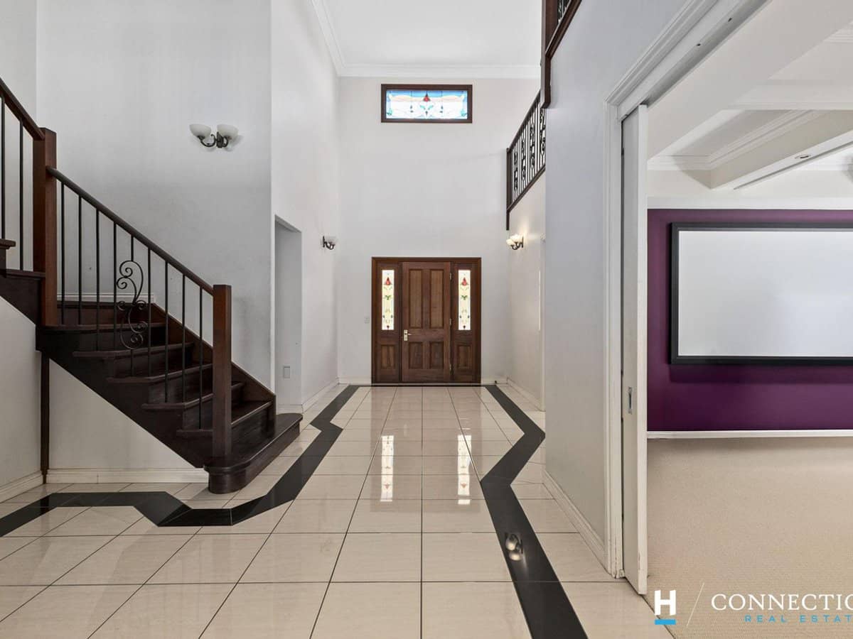 4 Portland Street, MURRUMBA DOWNS - Thumbnail 9