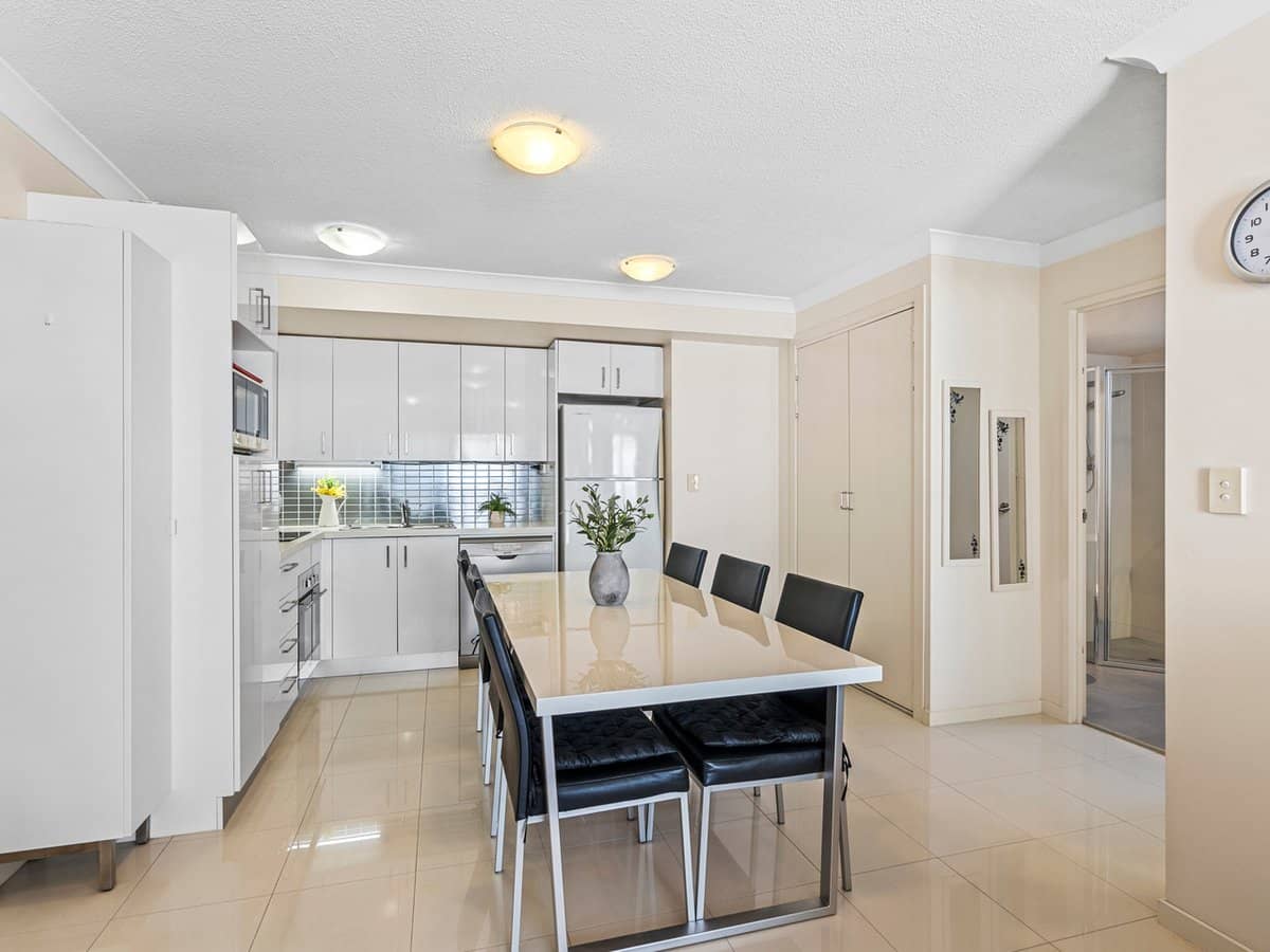 108 Nicholson Street, GREENSLOPES - Thumbnail 5