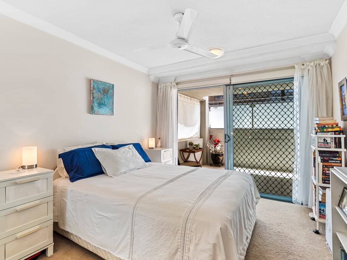 108 Nicholson Street, GREENSLOPES - Thumbnail 9