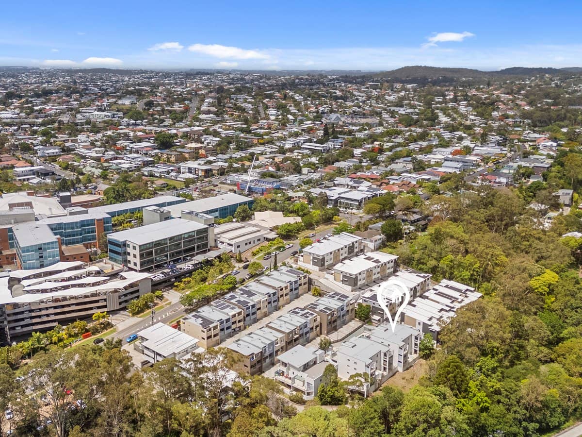 108 Nicholson Street, GREENSLOPES - Thumbnail 17