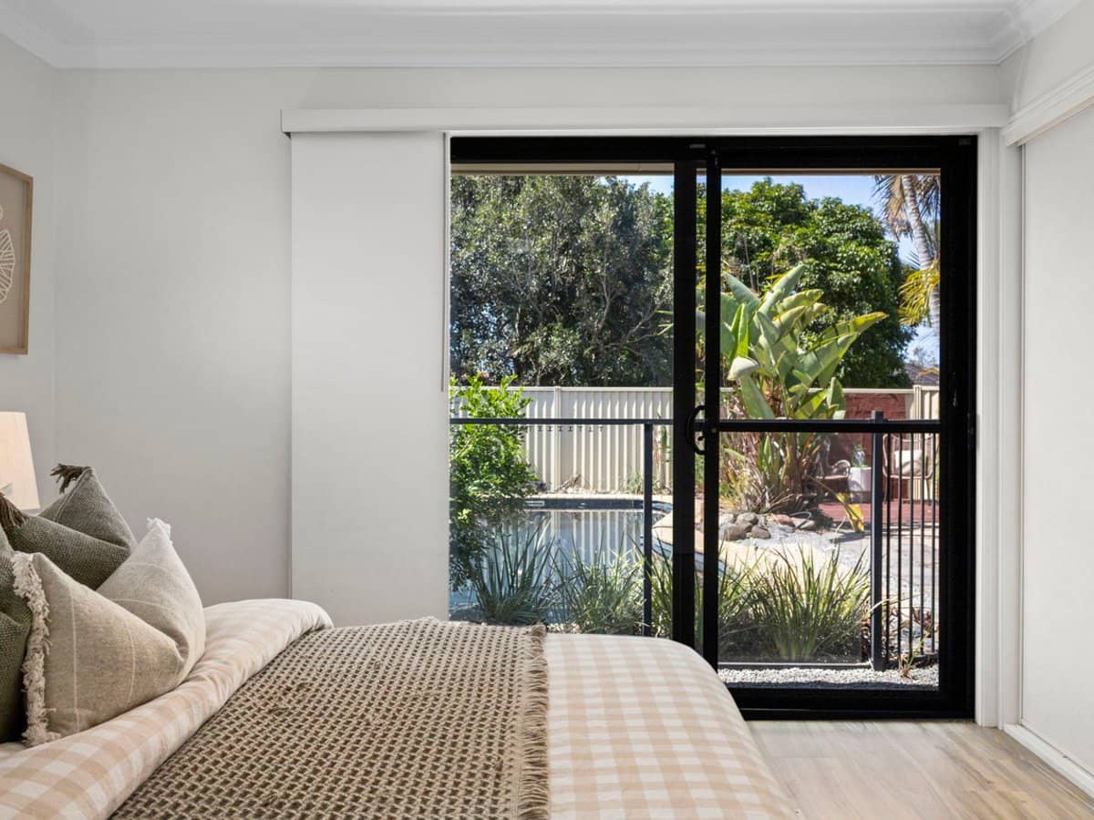 22 Castlereagh Street, MURRUMBA DOWNS - Thumbnail 3