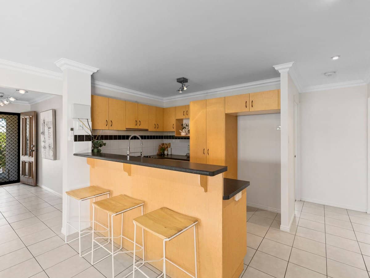 22 Castlereagh Street, MURRUMBA DOWNS - Thumbnail 15