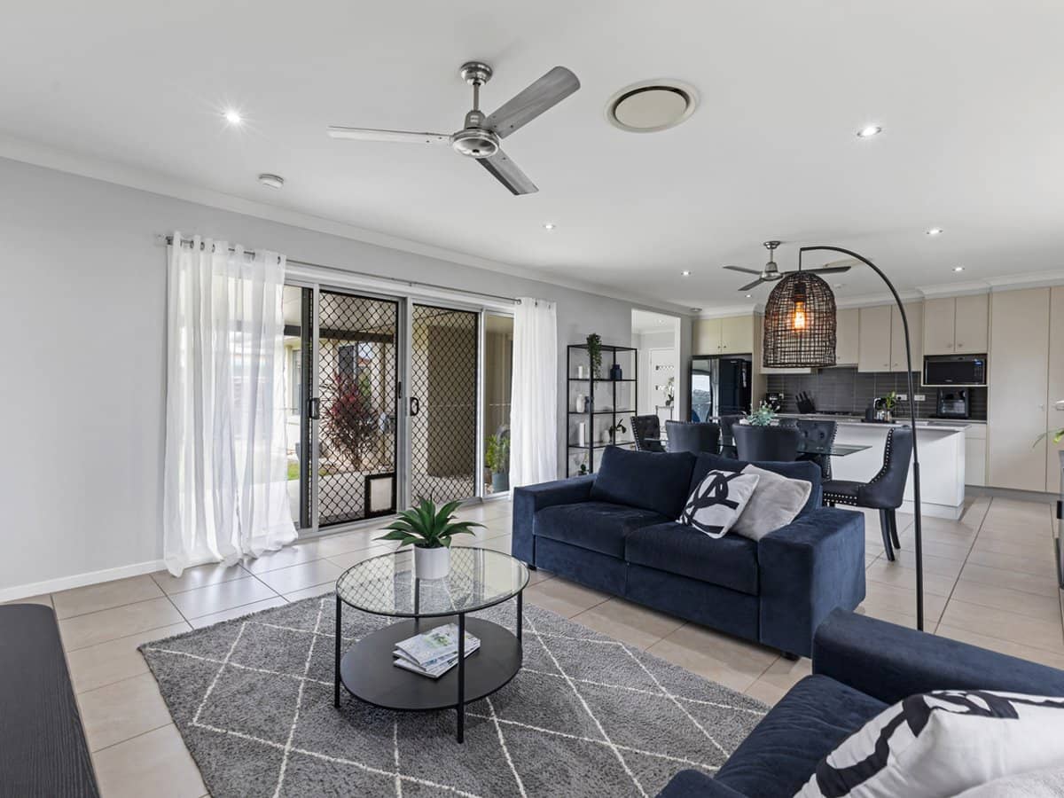 14 Willowleaf Circuit, UPPER CABOOLTURE - Thumbnail 11